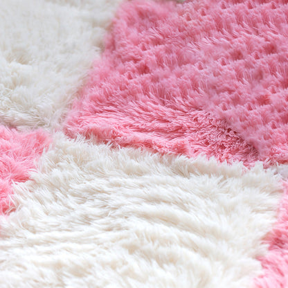 Soft Plush Bedroom Carpet Tiles Stain Resistant Squares