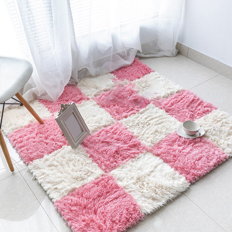 Soft Plush Bedroom Carpet Tiles Stain Resistant Squares