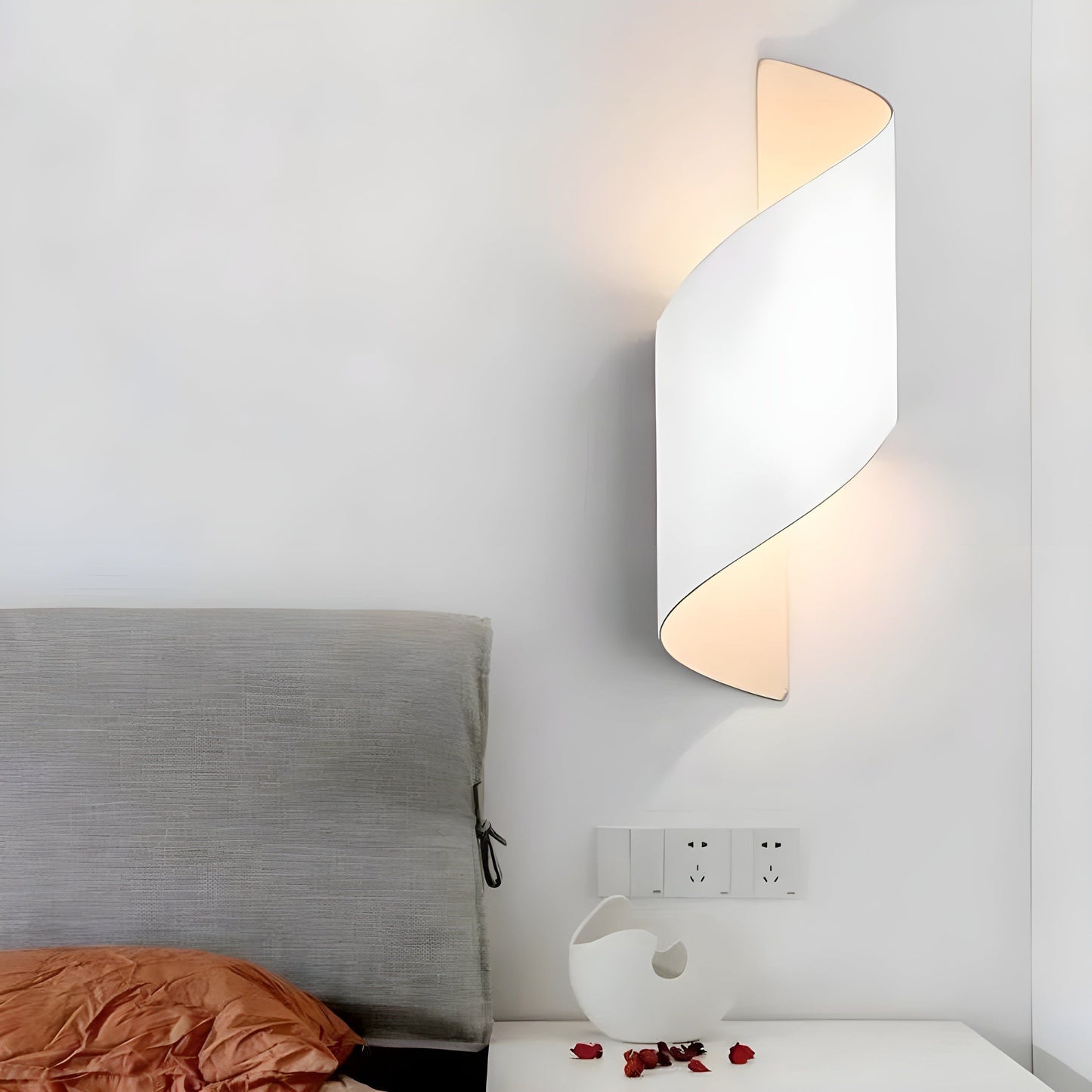 Modern Spiral LED Outdoor Wall Light