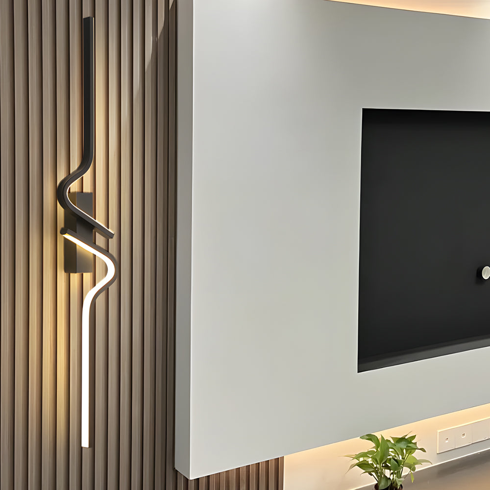 Sleek Modern LED Black Wall Light