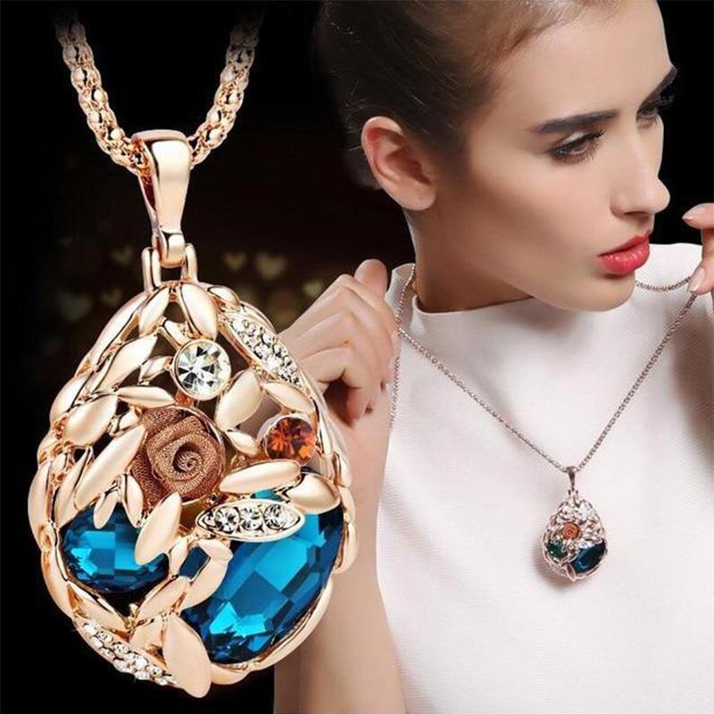 Cozy Sweater Necklace for Ladies