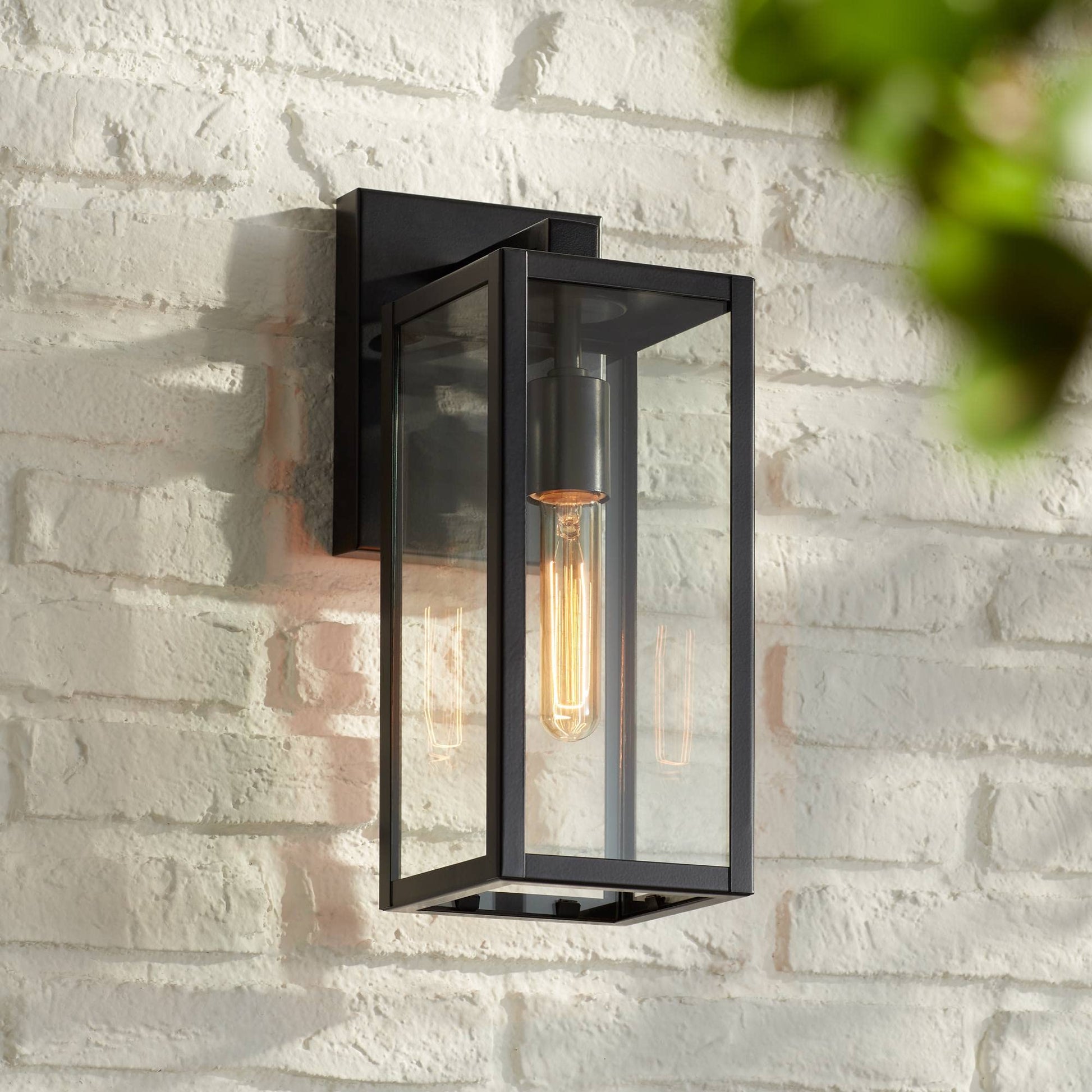 Stylish Black Exterior Wall Light - Cofik