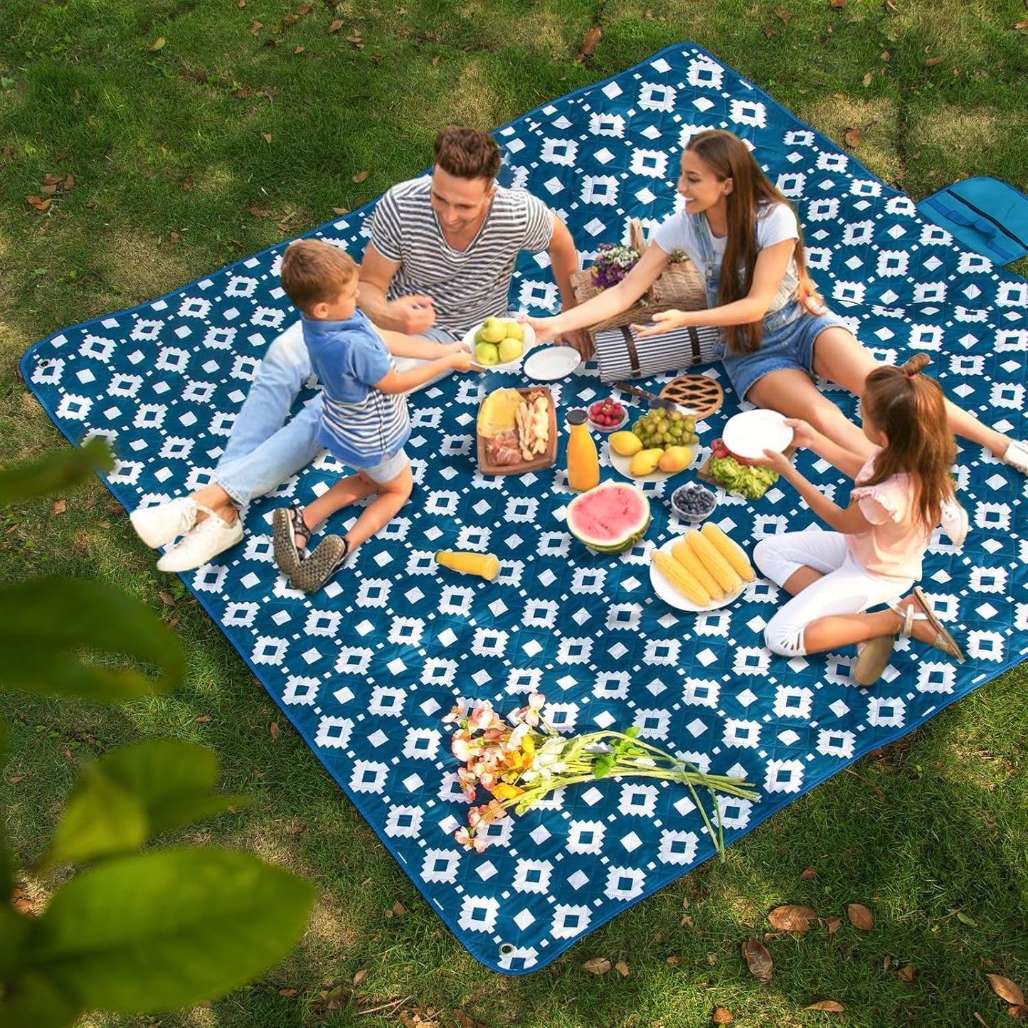 Big Waterproof Outdoor Blanket 200x200cm
