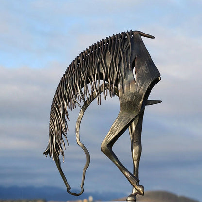 Rustic Metal Horse Figurine Outdoor Garden Decoration