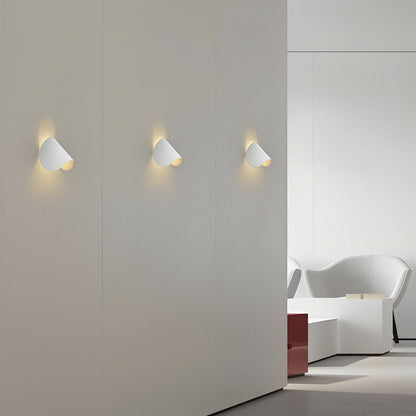 Modern Swing Arm Metal Wall Lamp