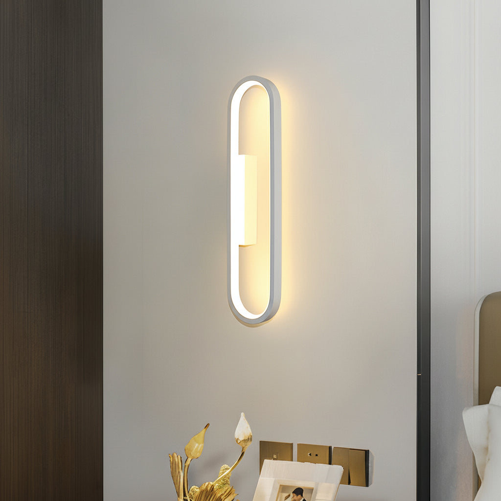 Contemporary LED Wall Light – Sleek Oval Design
