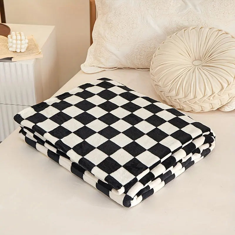 Cozy Plaid Throw Blanket for Home and Bed