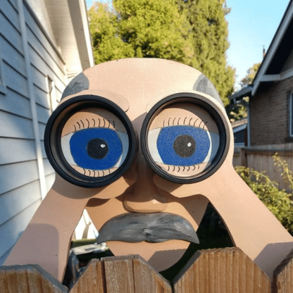 Funny Garden Lady and Man Yard Decor