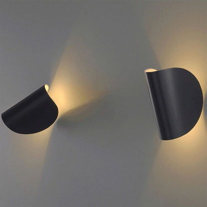 Contemporary Metal LED Color Changing Wall Lamp