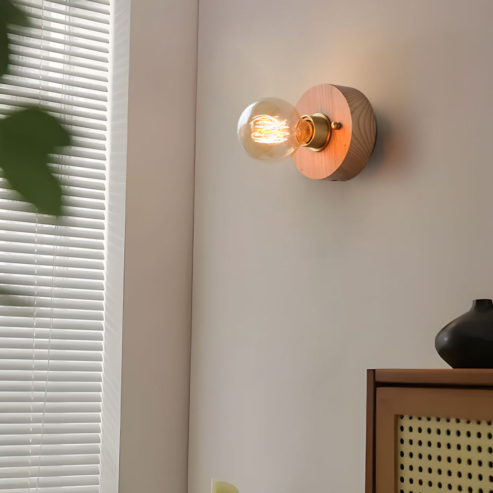 Classic Wooden Wall Light with Chain Switch - Cofik