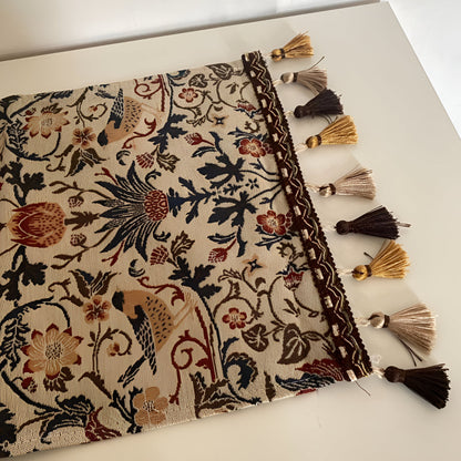 Classic Floral Pattern Table Runner