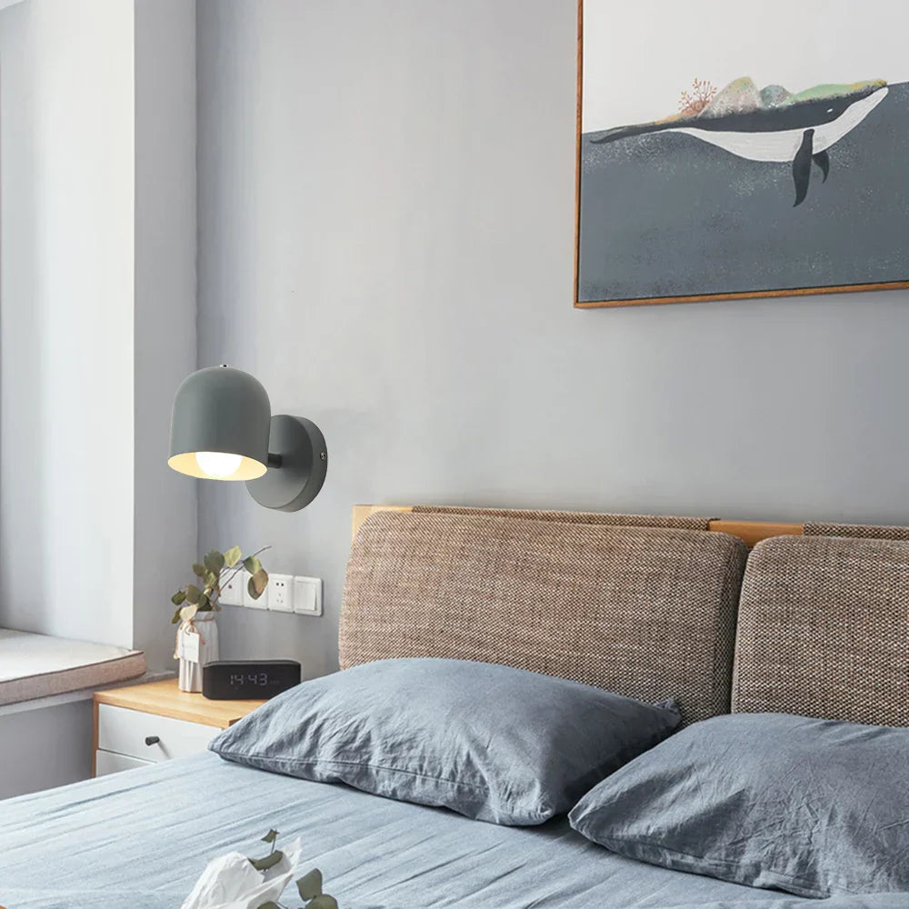 Classic Elegant Metal Wall Lamp