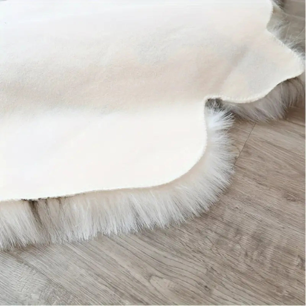 Plush Synthetic Fur Throw Blanket