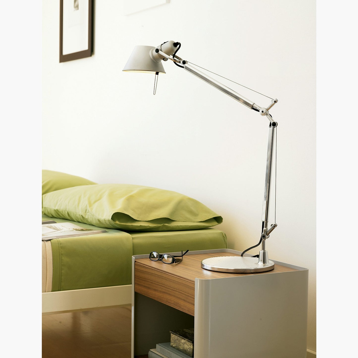 Rustic Stone Rocking Arm Lamp