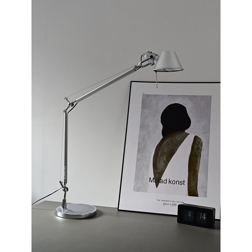 Rustic Stone Rocking Arm Lamp