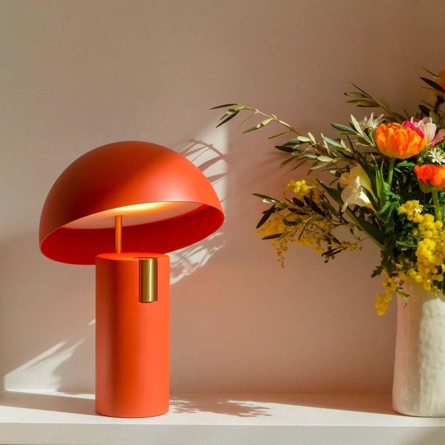 Simple Adjustable Desk Lamp