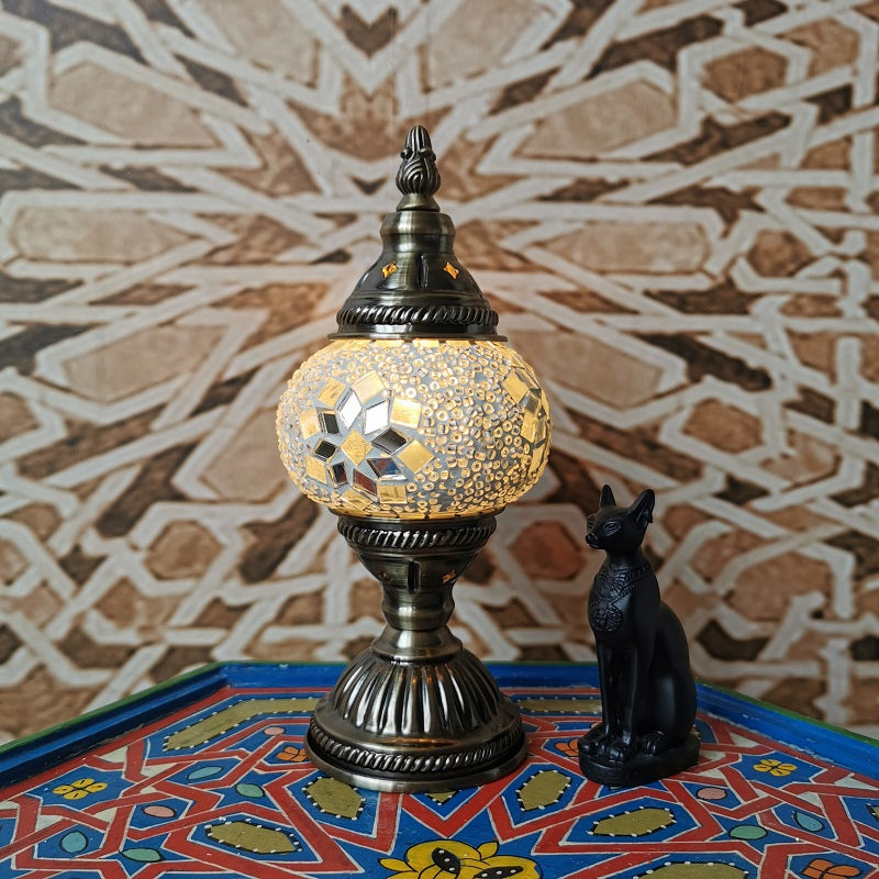 Classic Elegant Glass Metal Table Lamp