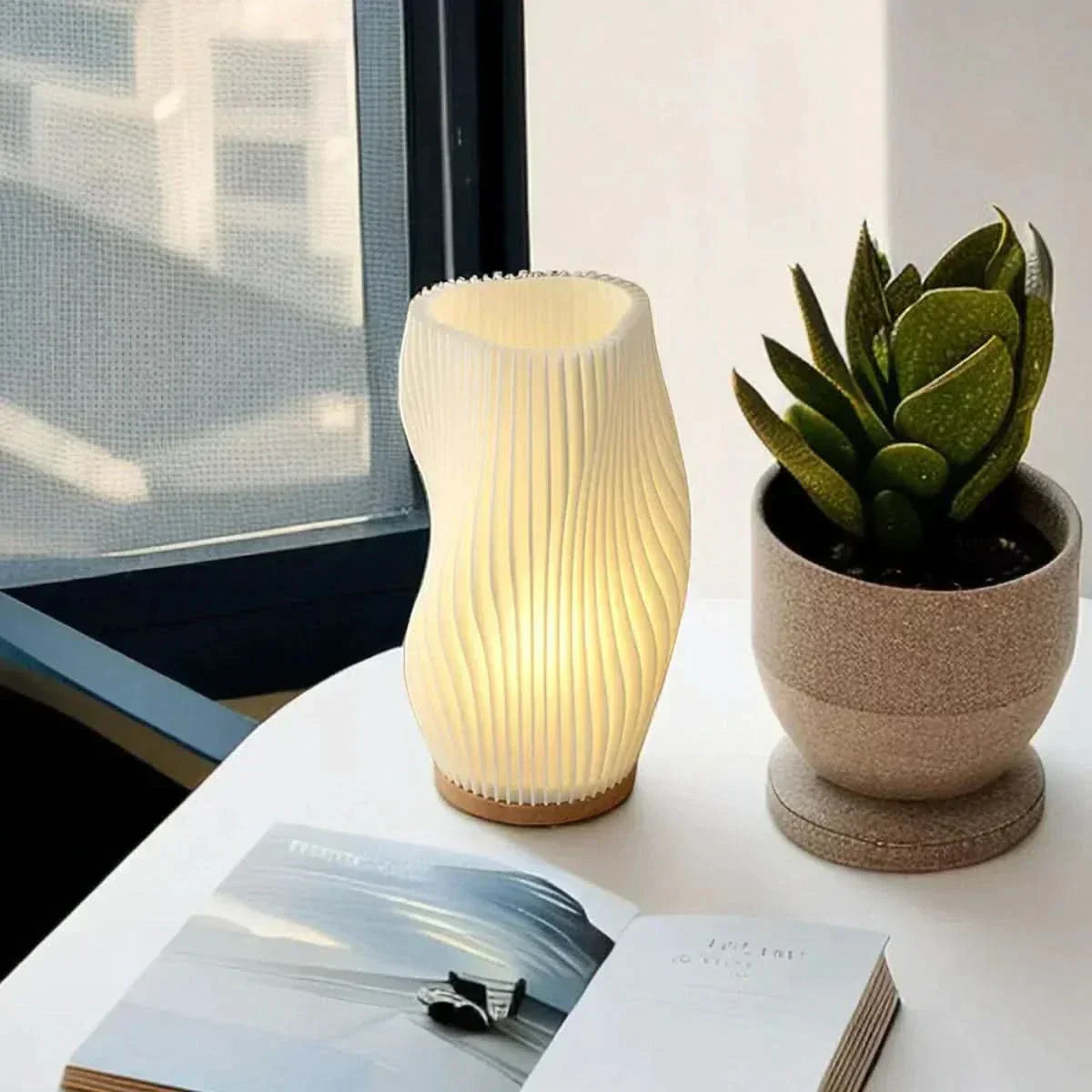 Compact USB Table Lamp with Dimmer