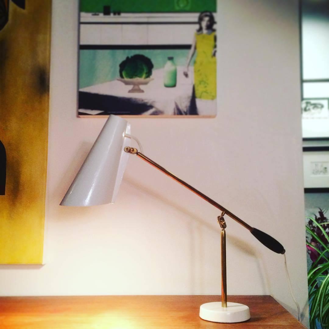 Small Simple Desk Lamp