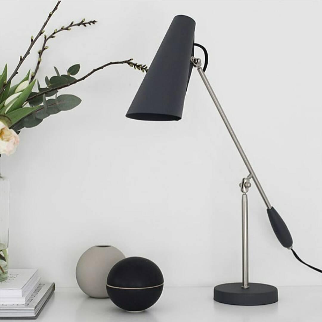 Small Simple Desk Lamp