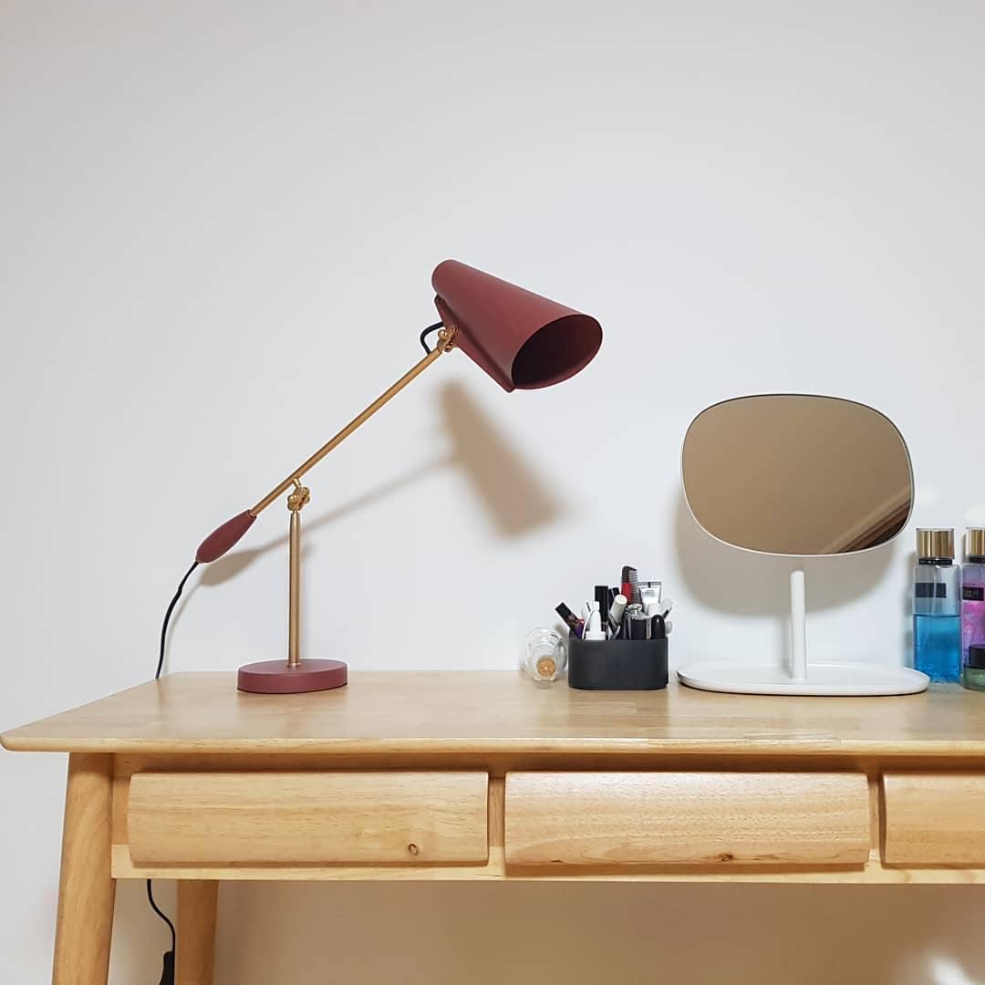 Small Simple Desk Lamp