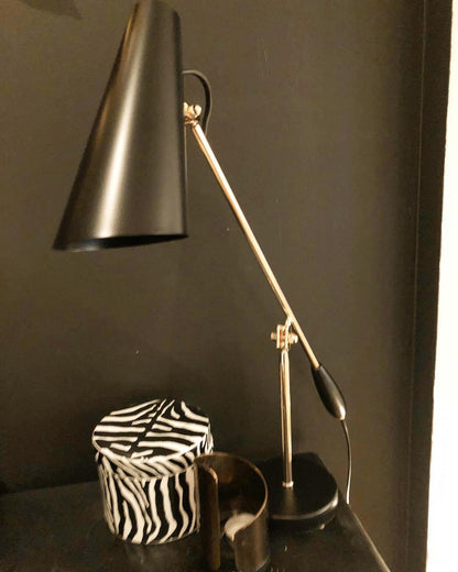 Small Simple Desk Lamp
