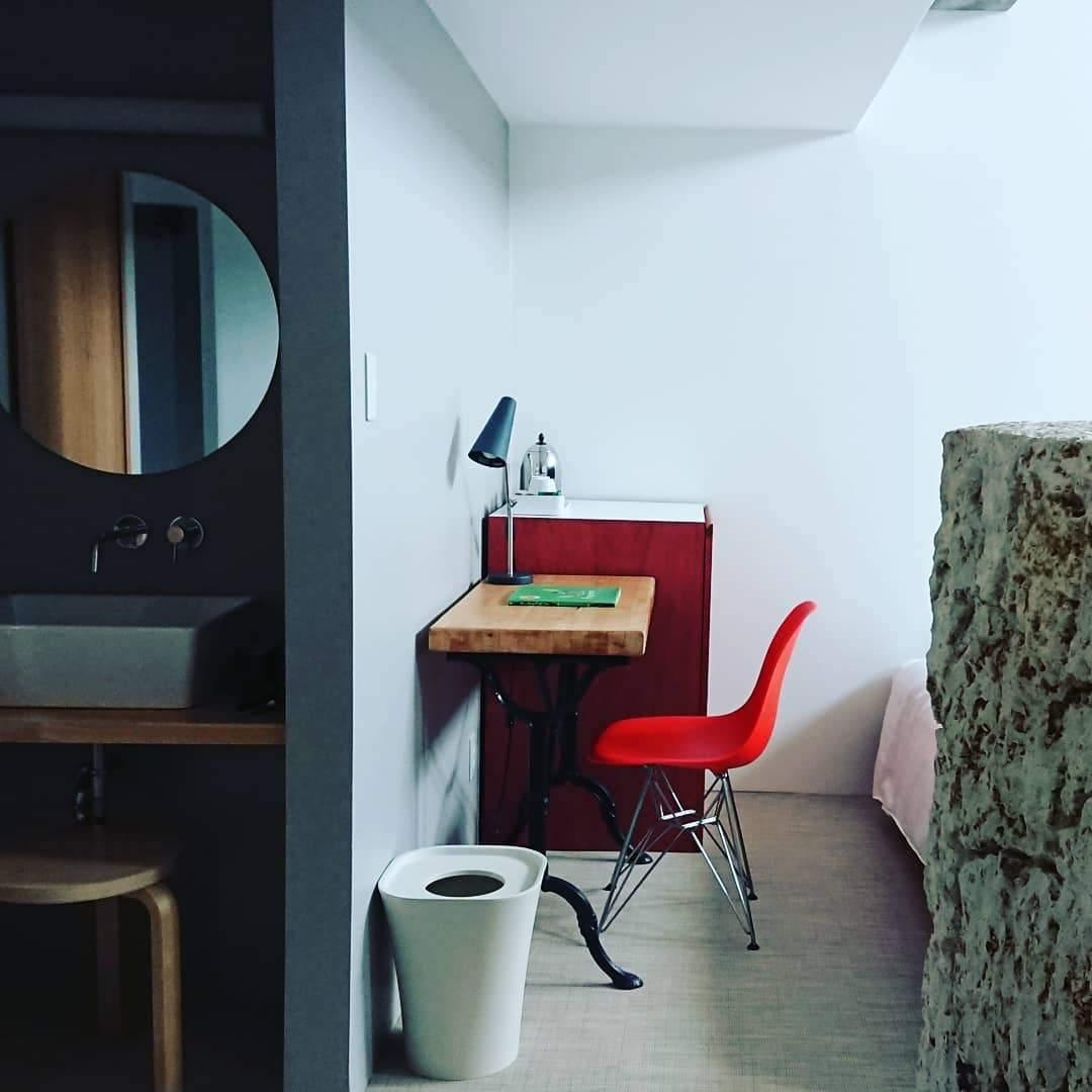 Small Simple Desk Lamp