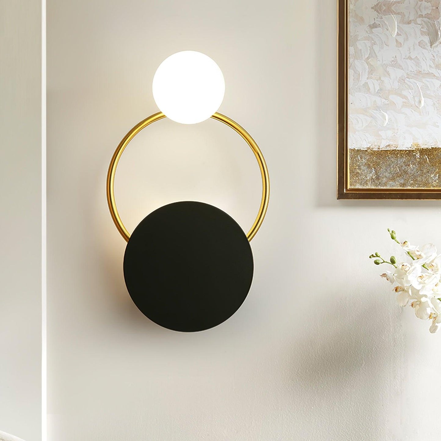 Sleek Round Metal Wall Light - Cofik