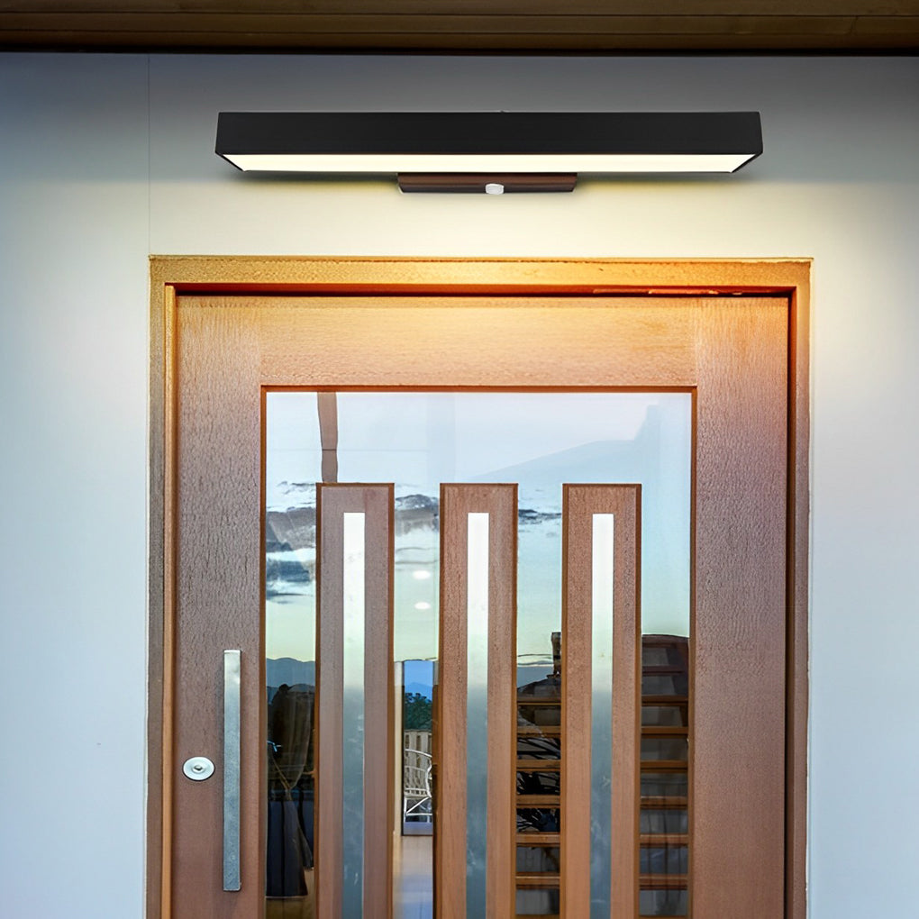 Weatherproof Automatic Black Outdoor Wall Lamp