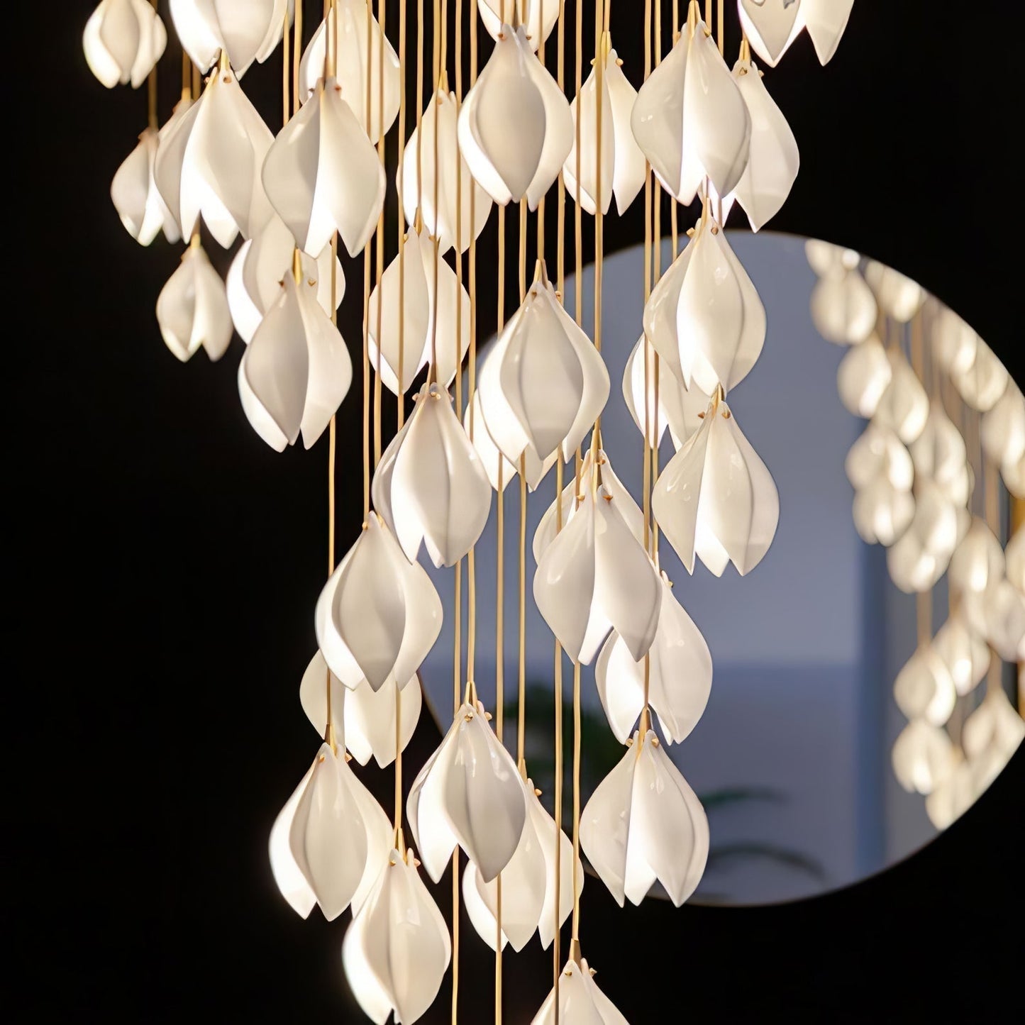 Elegant White Hanging Pendant Lamp