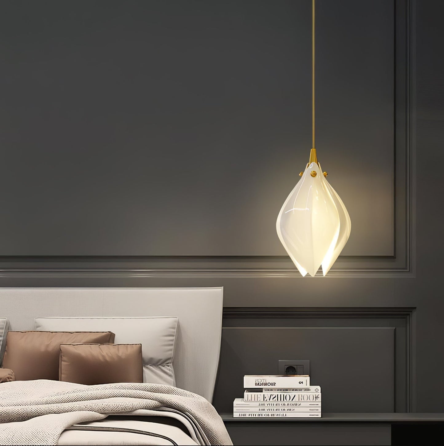 Elegant White Hanging Pendant Lamp