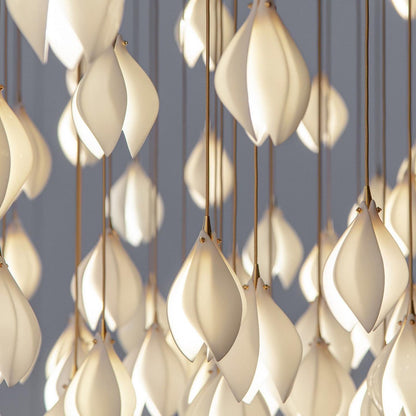 Elegant White Hanging Pendant Lamp