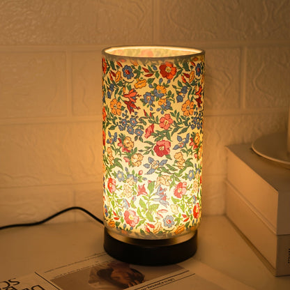 Gorgeous Floral Pattern Desk Lamp
