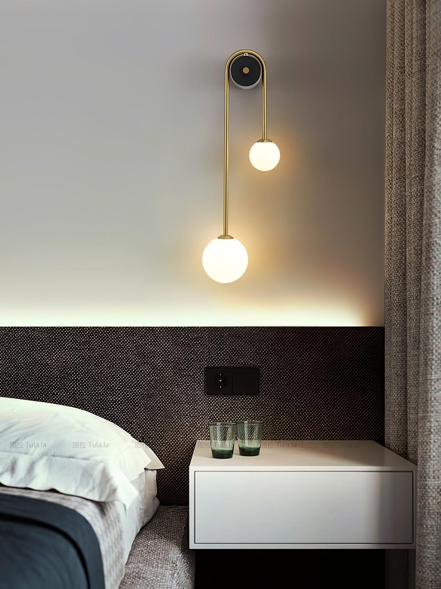 Modern Gold Arc Wall Light