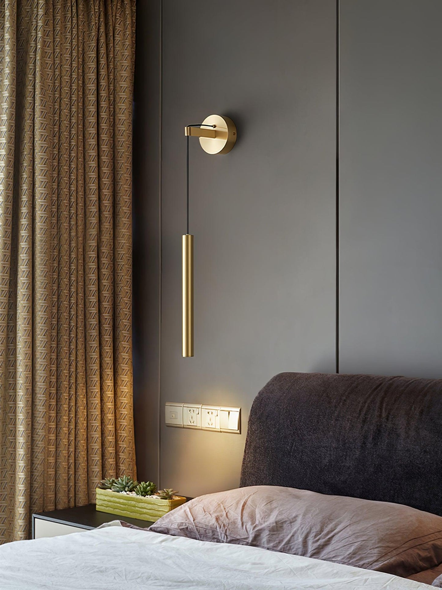 Luxury Gold Mounted Wall Lamp