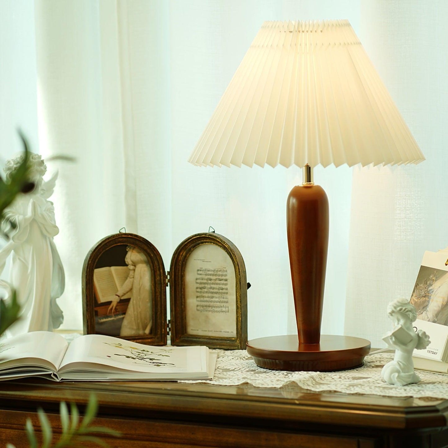Slim Modern Floor Lamp