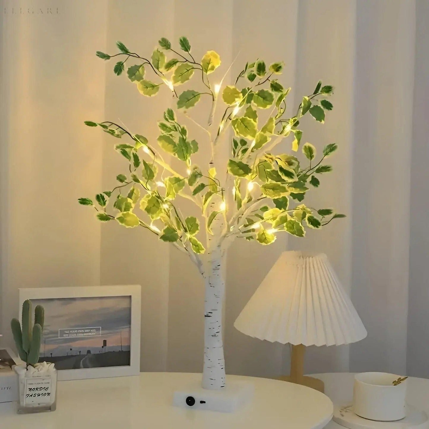 Stylish Tree LED Table Lamp