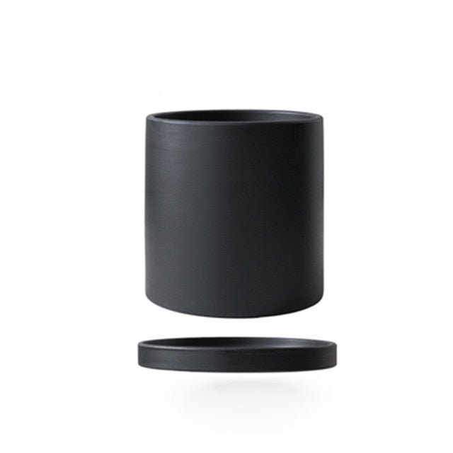 Beautiful Ceramic Planter with Saucer