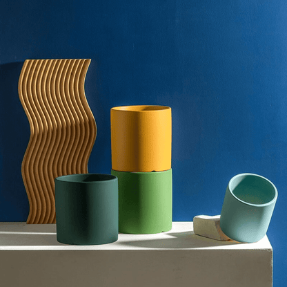 Beautiful Ceramic Planter with Saucer