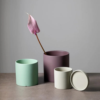 Beautiful Ceramic Planter with Saucer