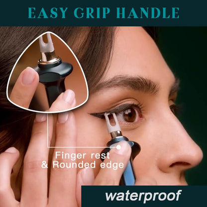 Easy To Use Liquid Eyeliner With Brush