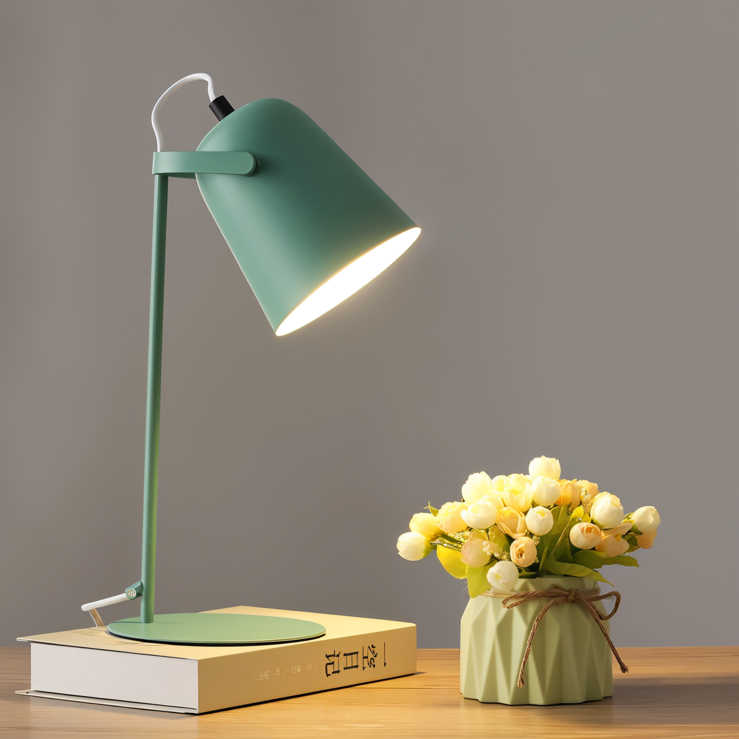 Scandinavian Style Table Lamp