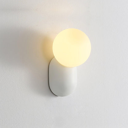 Stylish LED Resin Wall Light