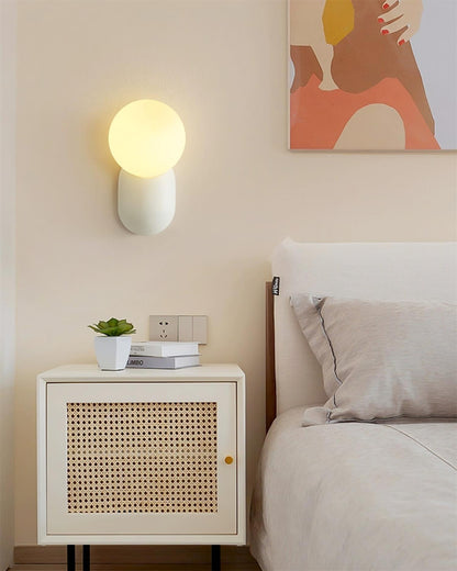 Stylish LED Resin Wall Light