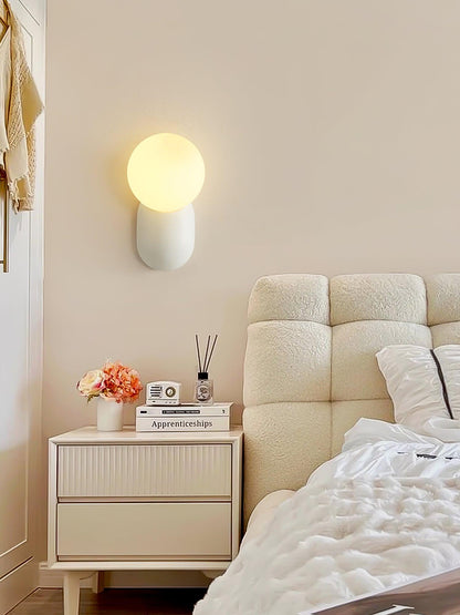 Stylish LED Resin Wall Light