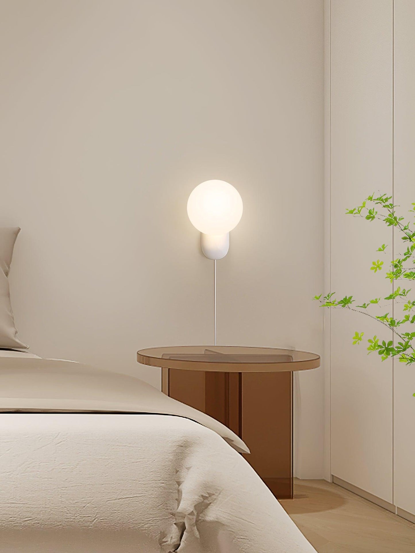 Stylish LED Resin Wall Light