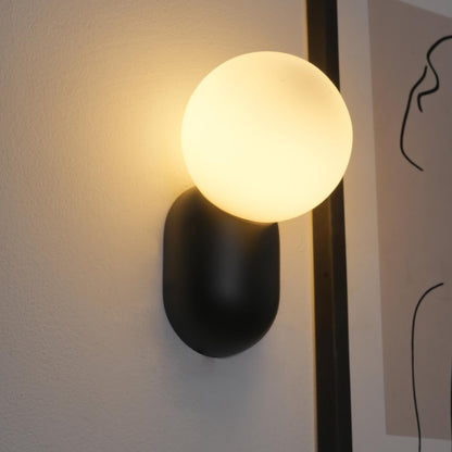 Stylish LED Resin Wall Light