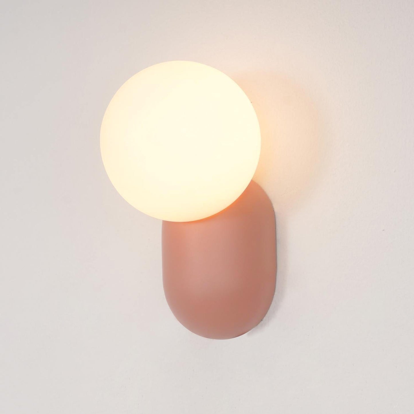 Stylish LED Resin Wall Light