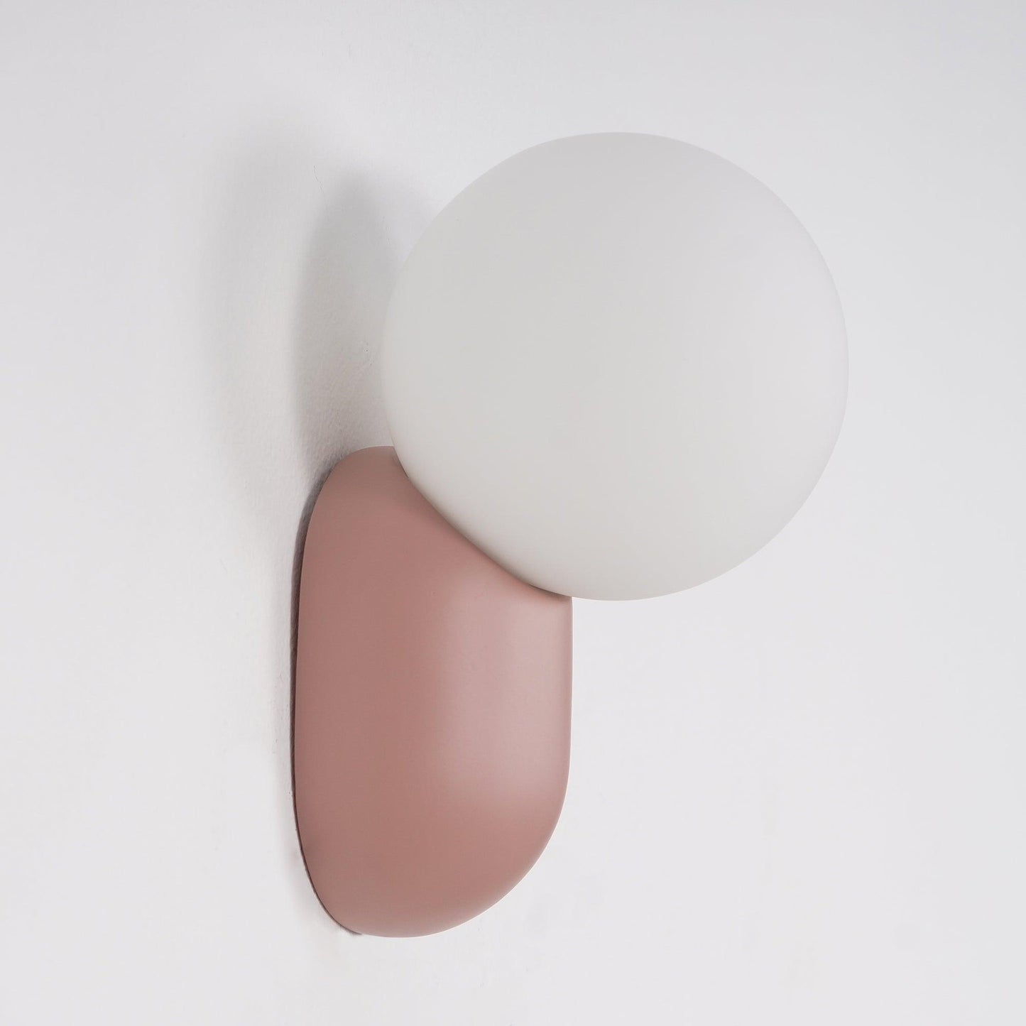 Stylish LED Resin Wall Light