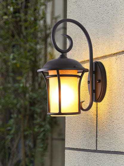 Contemporary LED Wall Lamp